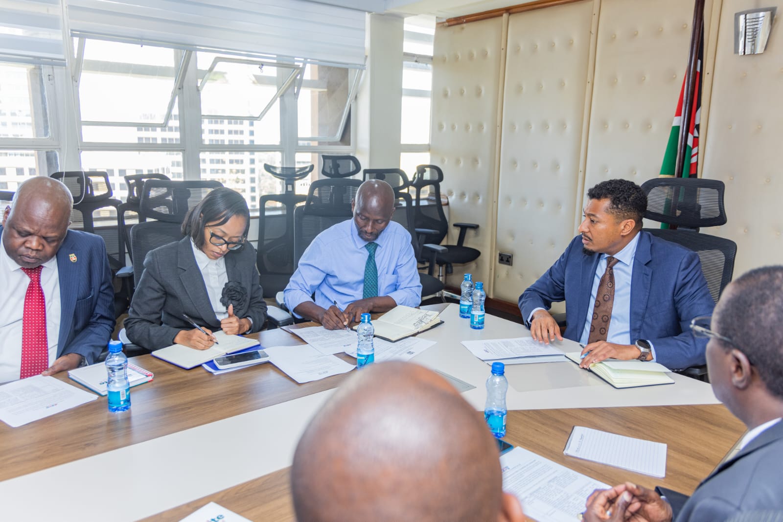 Transport P.S. Holds Consultative Meeting with Federation of Public Transport Sector Members