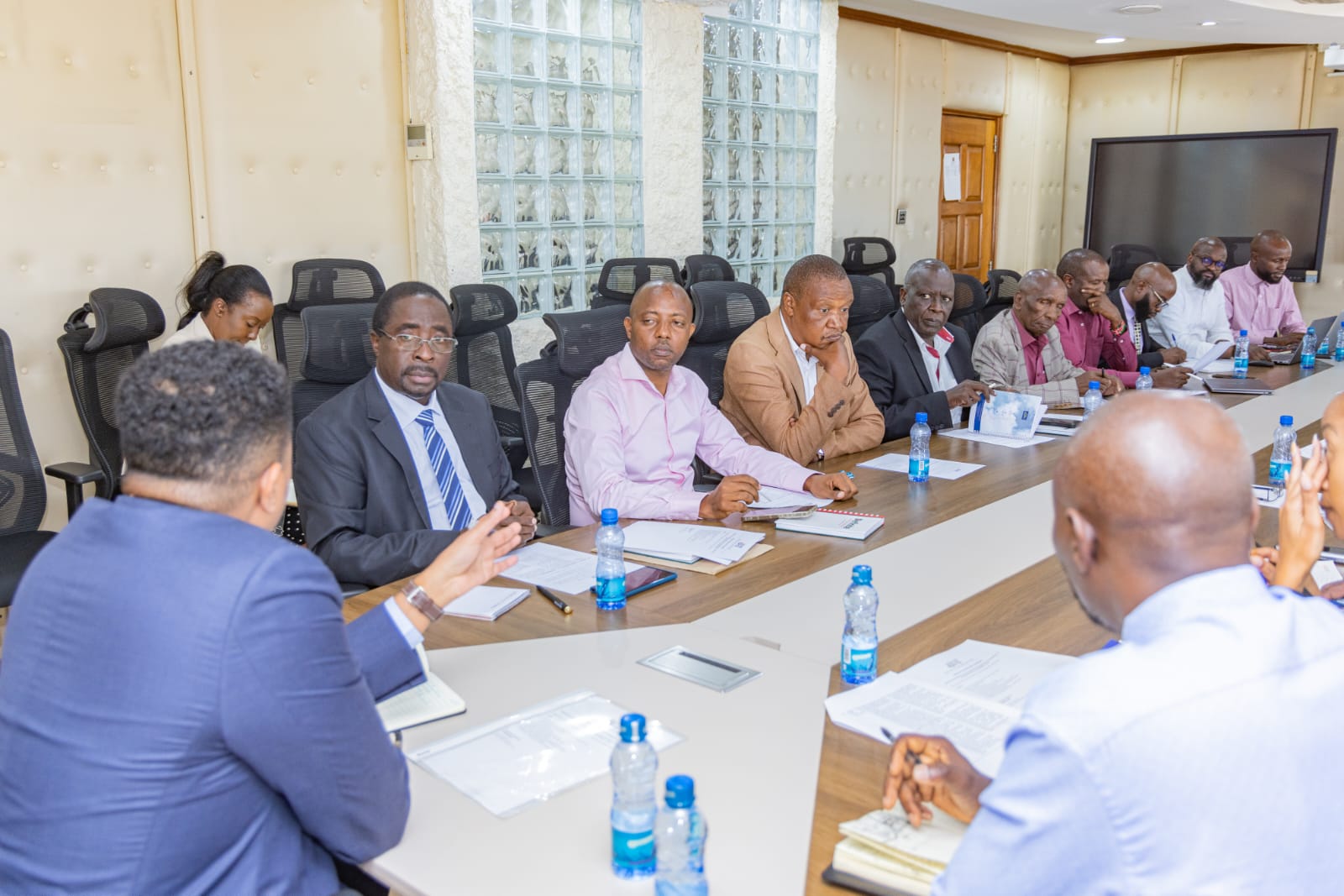 Transport P.S. Holds Consultative Meeting with Federation of Public Transport Sector Members